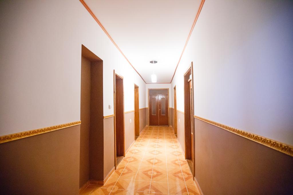 Guest House In Drachino สวาลยาวา ภายนอก รูปภาพ