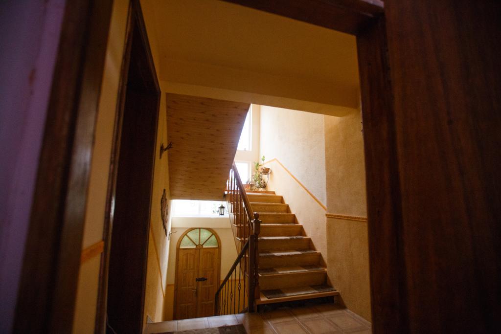 Guest House In Drachino สวาลยาวา ภายนอก รูปภาพ
