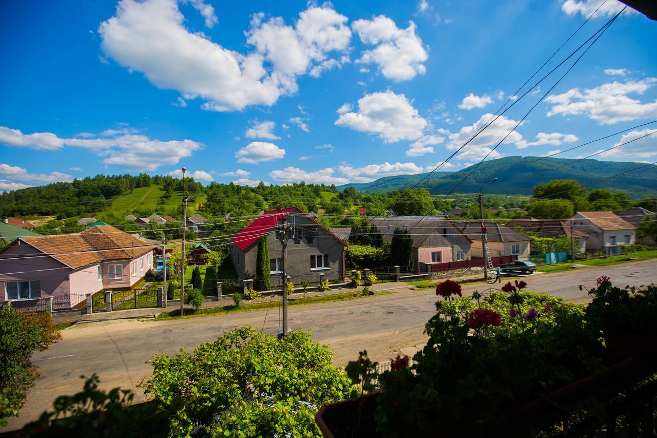 Guest House In Drachino สวาลยาวา ภายนอก รูปภาพ
