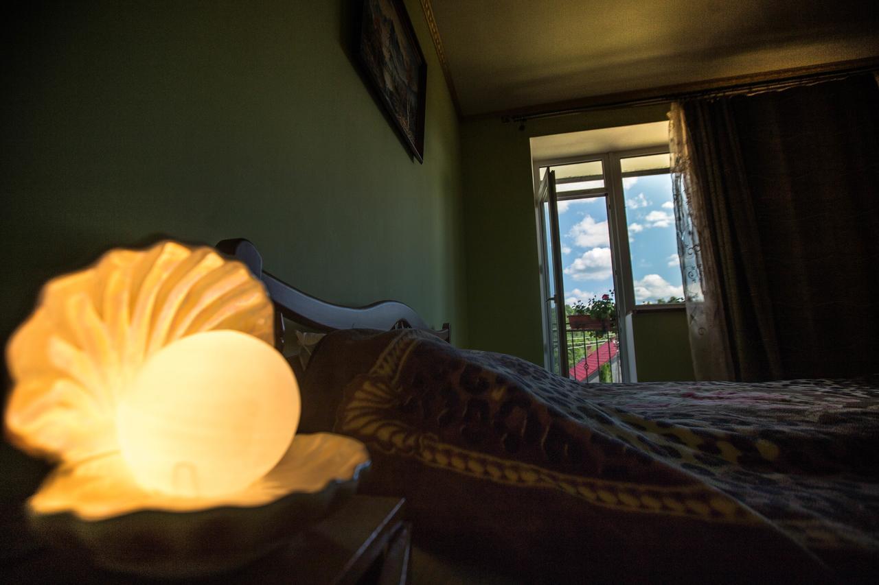 Guest House In Drachino สวาลยาวา ภายนอก รูปภาพ